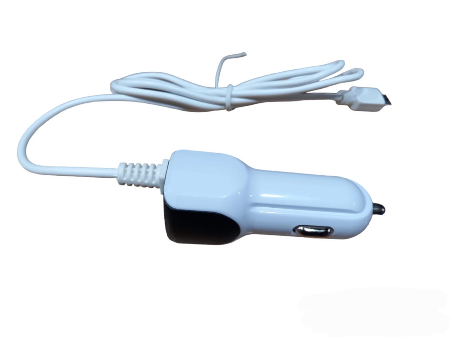 Cargador para auto v8 3A - Imagen 2